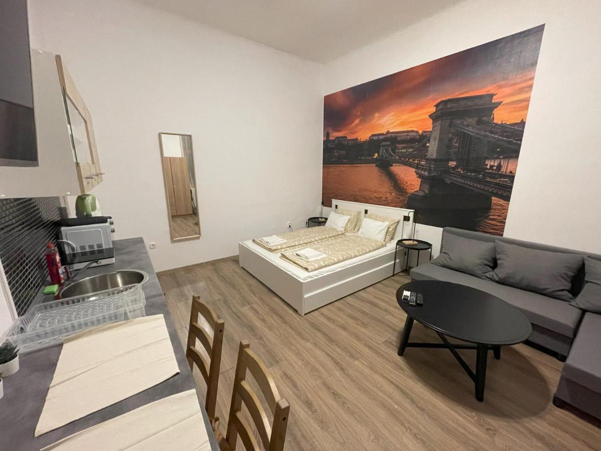 Mano Guesthouse Budapest Eksteriør billede